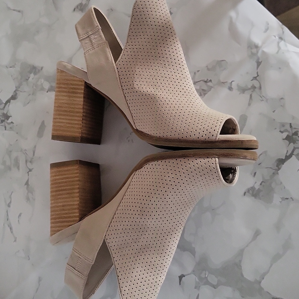 Cole Haan Callista Open Toe Sling Back block Heel Ladies Shoes
